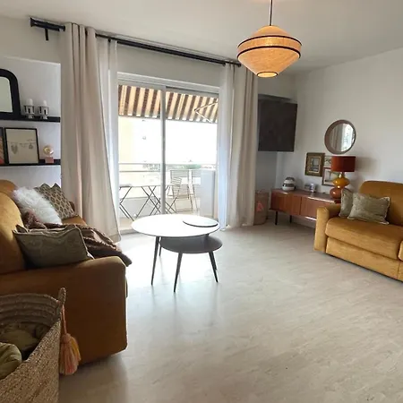 Vue - Terrasse - Parking - Apartmán *